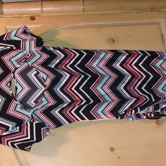 Bobbie Brooks Ladies Chevron Dress Size Large 🧡 - Picture 4 of 5